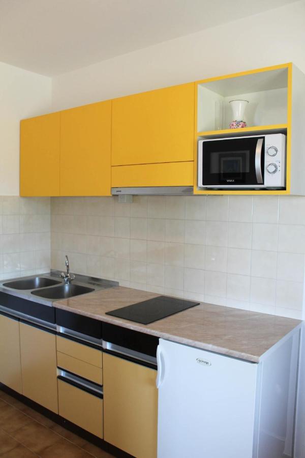 Apartment Dekovic Poreč Exterior foto