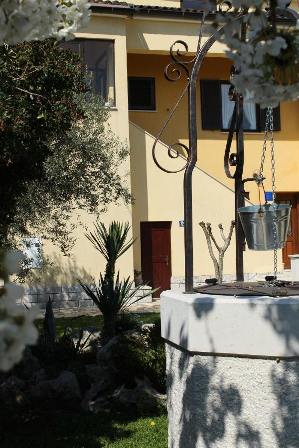 Apartment Dekovic Poreč Exterior foto